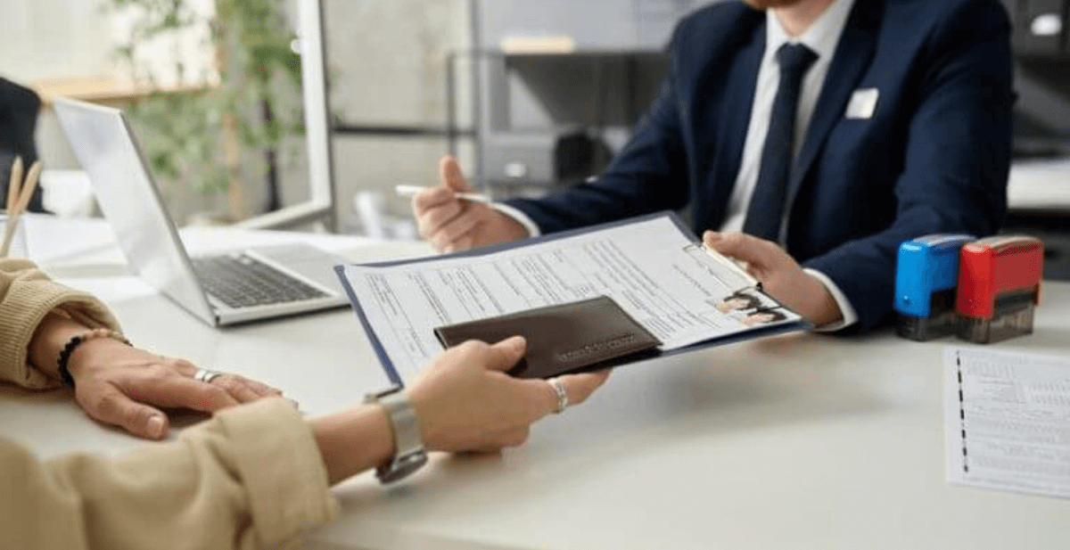 Visa Services in UAE: A Complete Guide for Residents